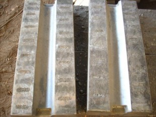 Casting Metal-Ceramic Blow Bar