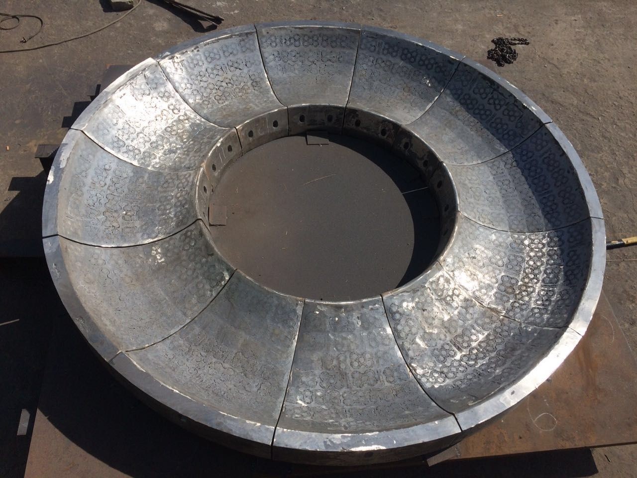 Ceramic insert roller